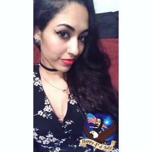 Meet your Posher, Catherine